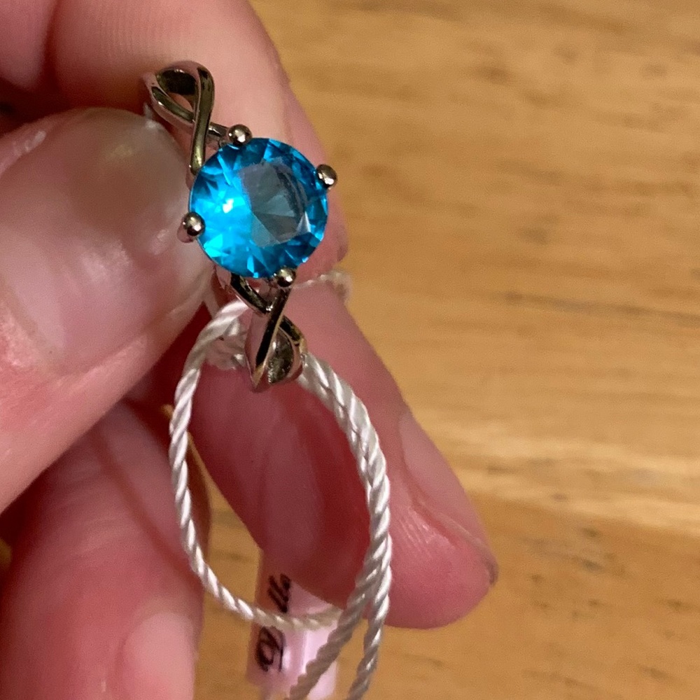 Size 7-7.5 Sterling Silver Ring with Blue stone